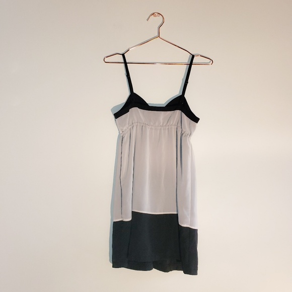 Silence + Noise | Black and Cream Slip Dress - Picture 2 of 4